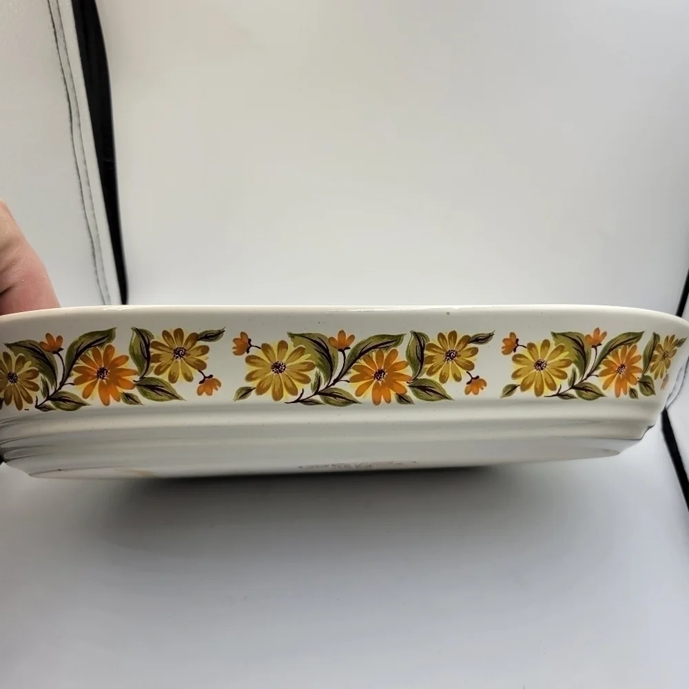 Vintage Capri Serve ‘N Store Bakeware Divided Stoneware Dish